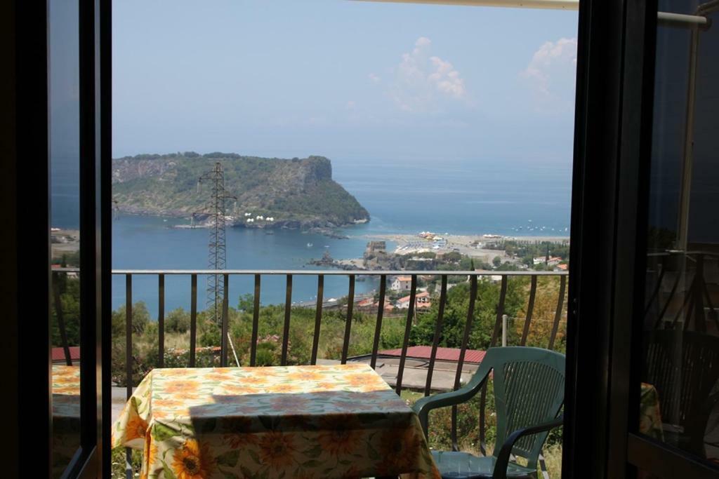 Elegante Casa Vistamare Villaggio Del Bridge San Nicola Arcella Exteriér fotografie